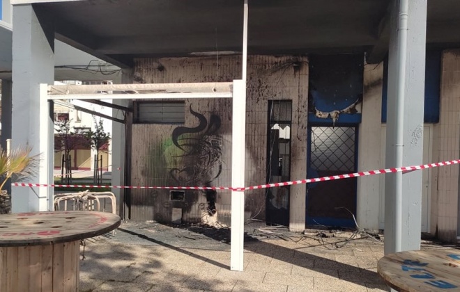 Incêndio destruiu esplanada de café em Sines