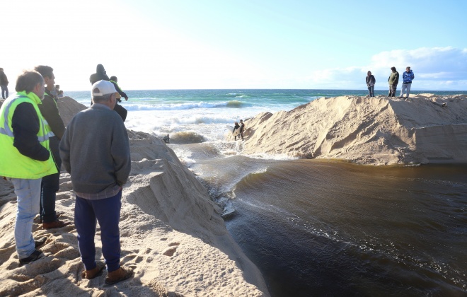 Abertura da Lagoa de Melides ao mar realiza-se na quarta-feira