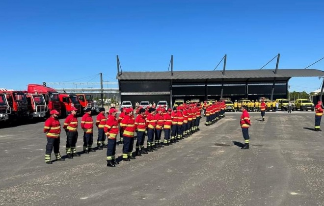 Alentejo Litoral conta com 117 operacionais e um meio aéreo na fase mais crítica de incêndios