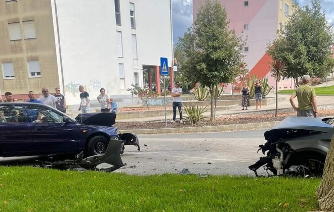 Colisão provoca um ferido grave e um ligeiro em Vila Nova de Santo André