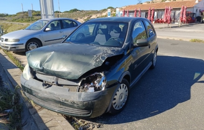 Colisão provoca um ferido ligeiro em São Torpes, Sines