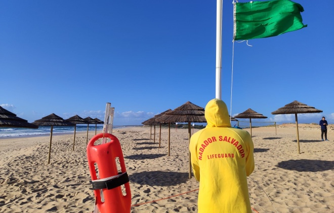 Quatro praias do concelho de Grândola já contam com nadadores salvadores