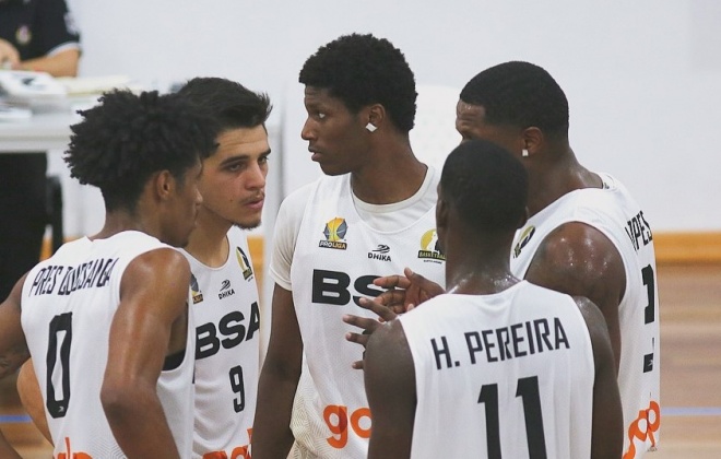 Benfica B venceu em Vila Nova de Santo André