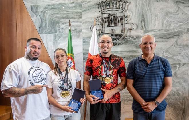 Atletas Top Team LA campeões nacionais recebido na Câmara Municipal de Sines