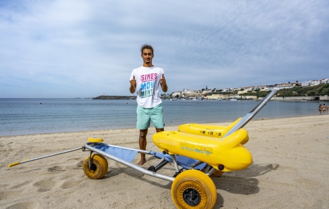 Praia Vasco da Gama em Sines conta com um serviço de assistente de praia e apoio ao banho
