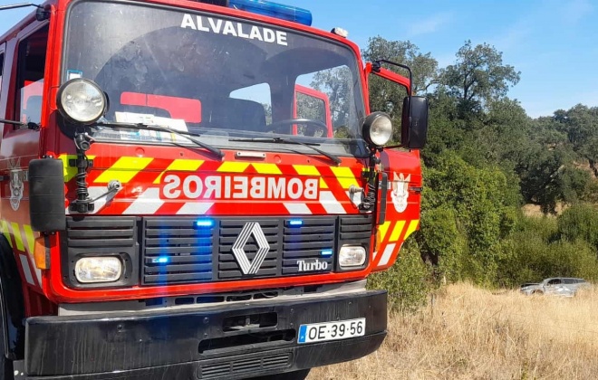 Despiste provoca um ferido na EN262 em Alvalade no concelho de Santiago do Cacém
