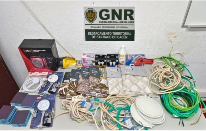 GNR deteve uma mulher por furto em Vila Nova de Santo André