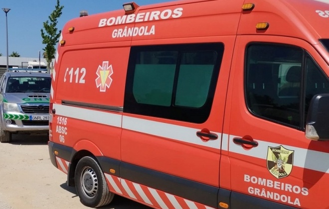 Colisão entre carro e mota provoca um ferido  grave no IC1 em Grândola